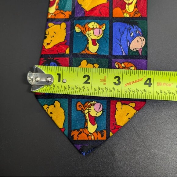 Disney Pooh Mens Tie 100 Polyester Winnie The Pooh & Friends - Picture 3 of 11